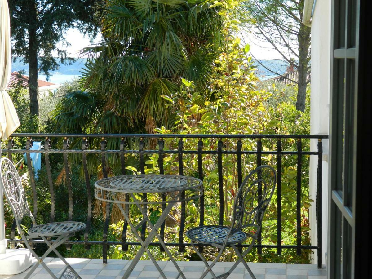 Apartman Stella - Parking *