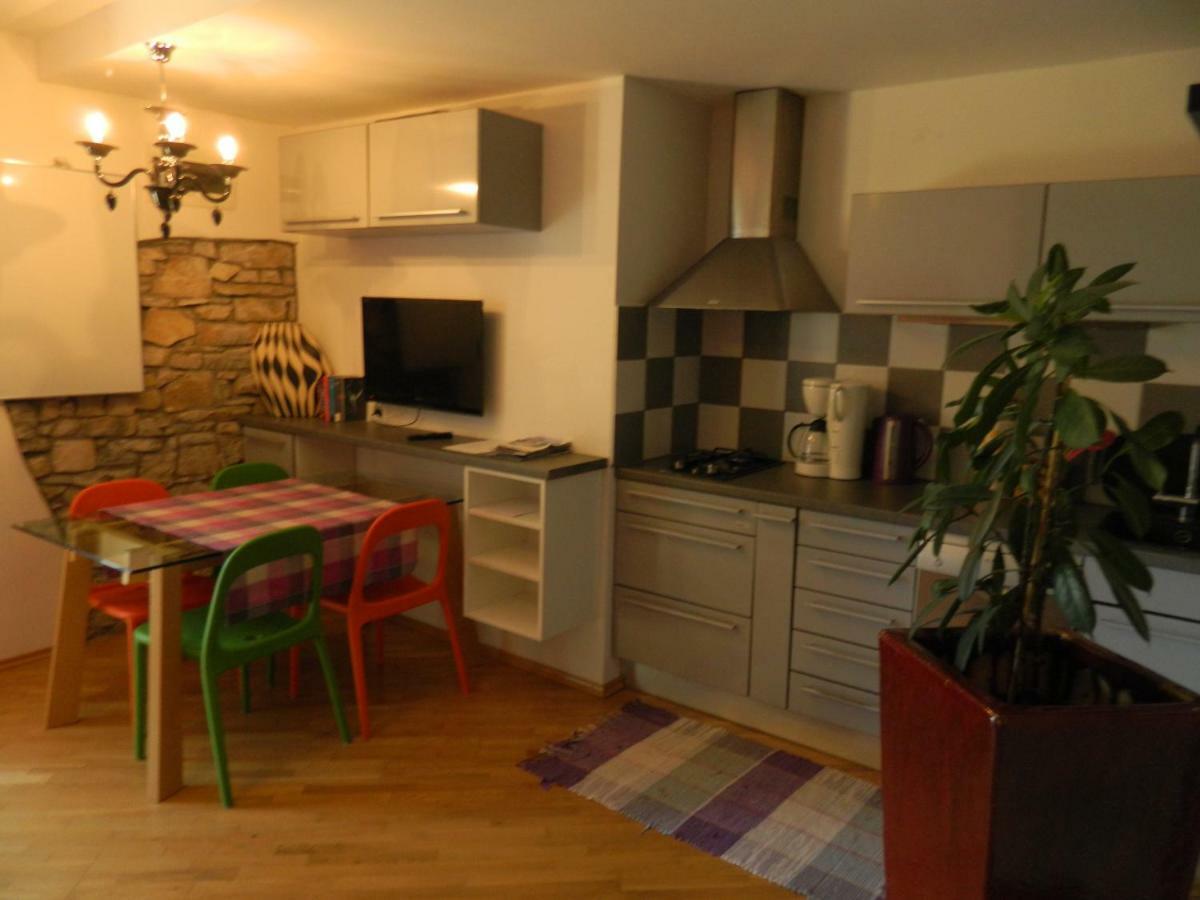 Stella - Parking Apartman *