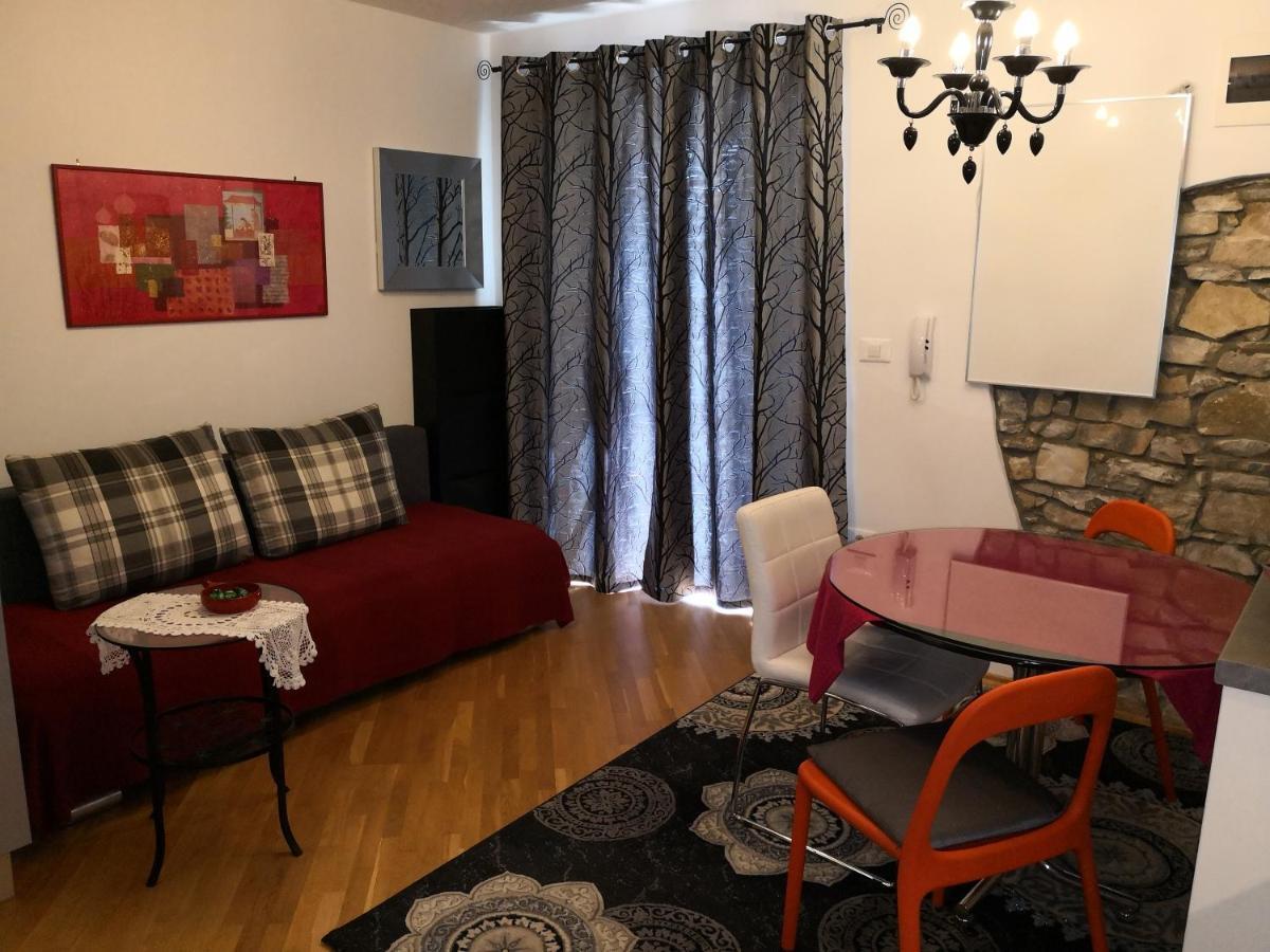 Apartman Stella - Parking Piran