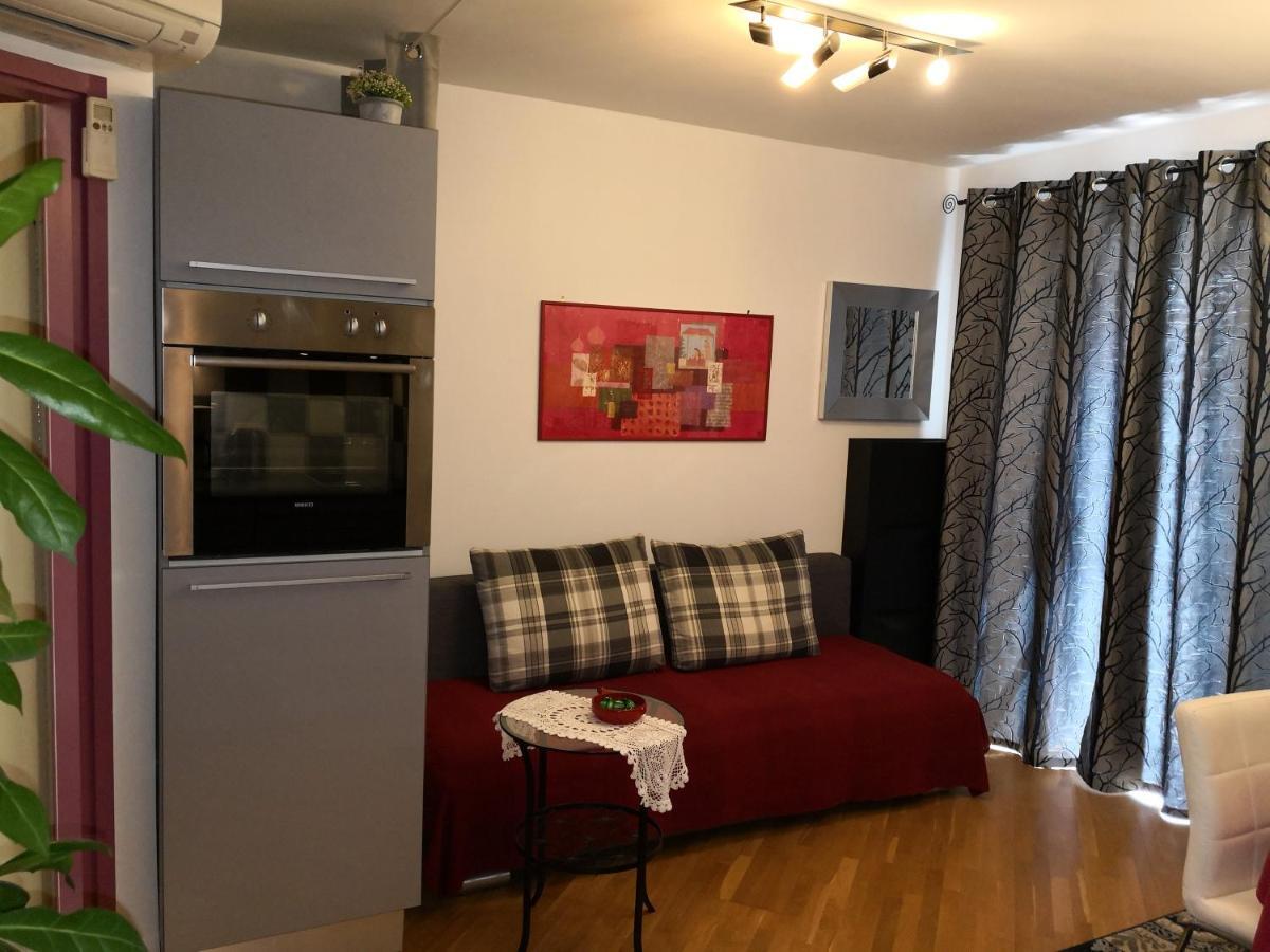 Apartman Stella - Parking Piran